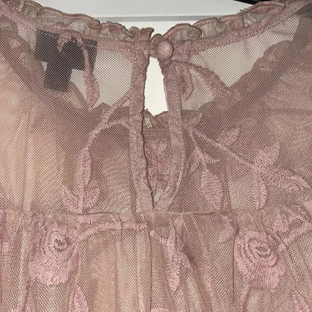 TORRID cute lace mesh embroidered see through pink blouse sheer cute - Picture 5 of 7